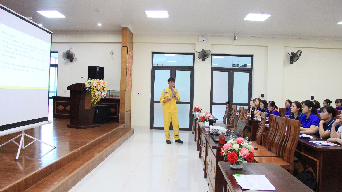 Đội ngũ SOS hướng dẫn diễn tập ứng phó tại cơ sở